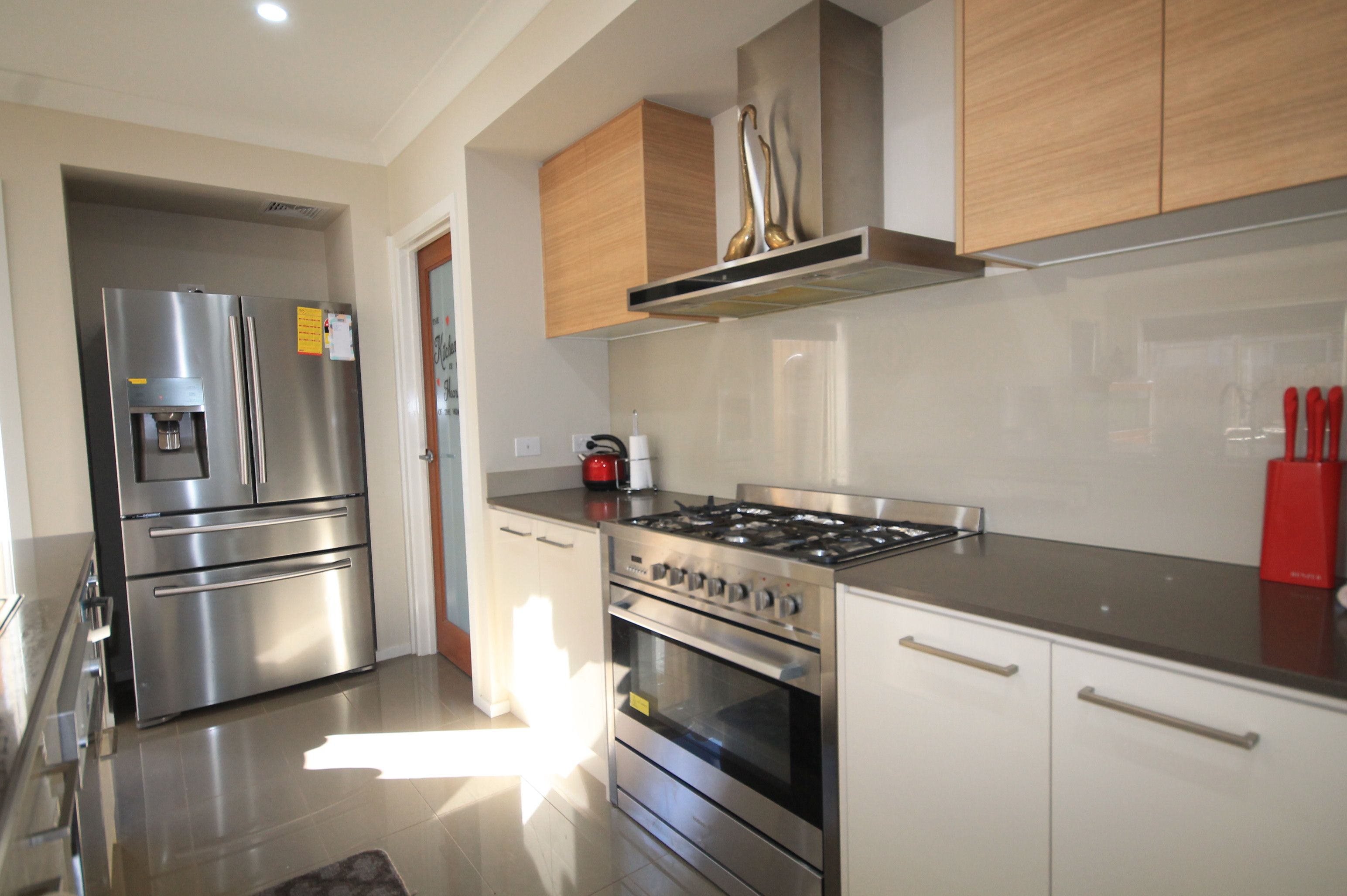 33 Higgins Avenue, Elderslie, NSW 2570