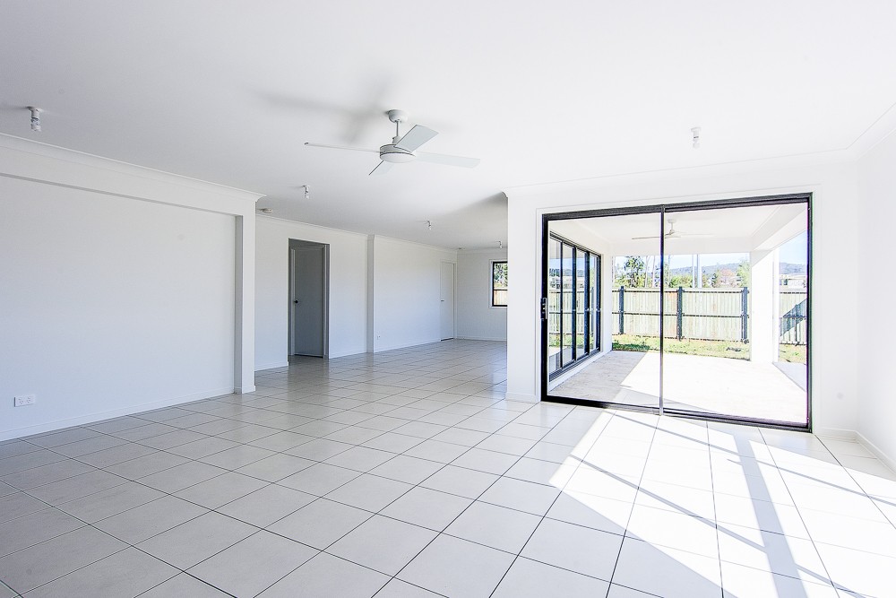 8 Coolridge Circuit, Yarrabilba, QLD 4207
