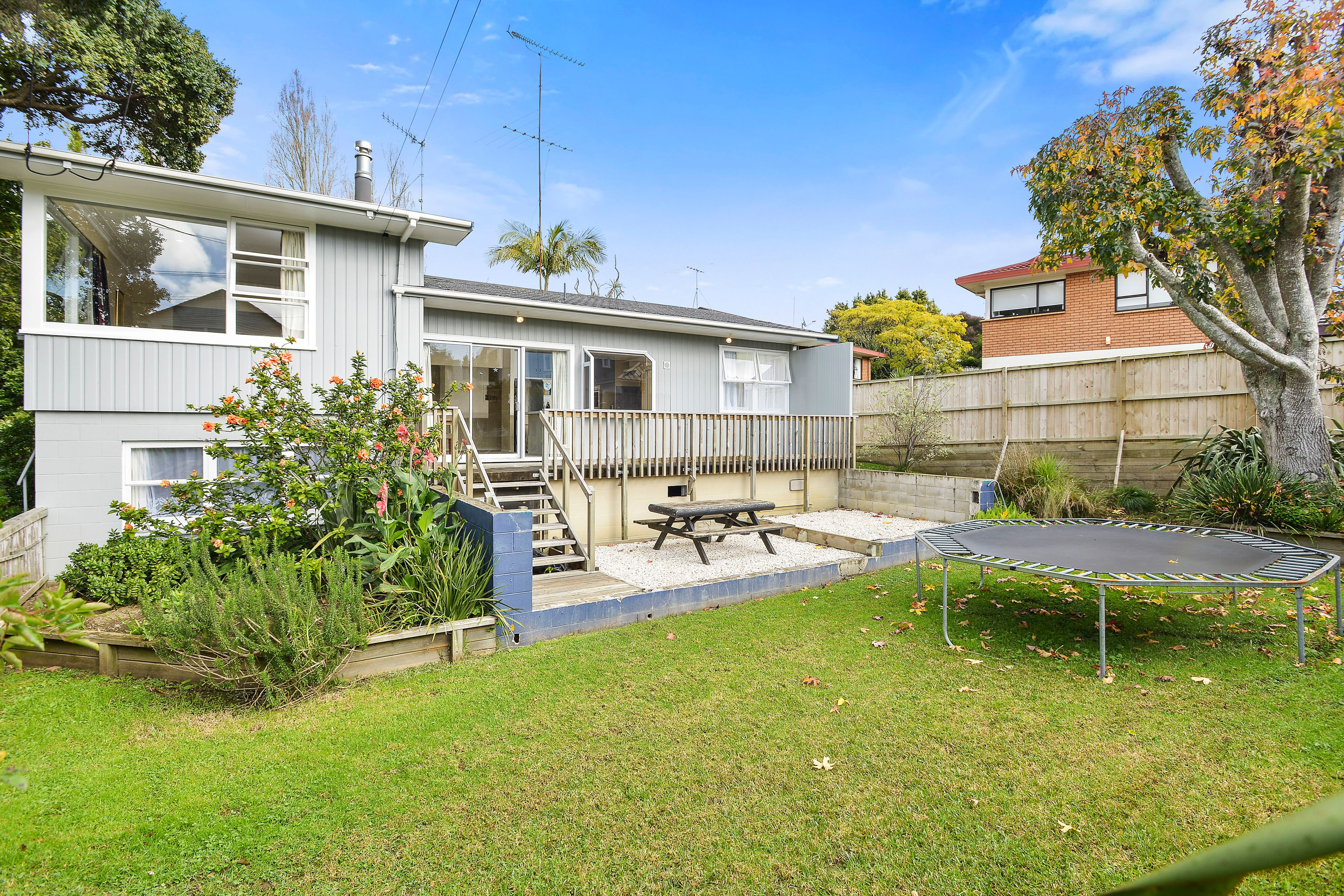 79 Uxbridge Road, Howick, Manukau City