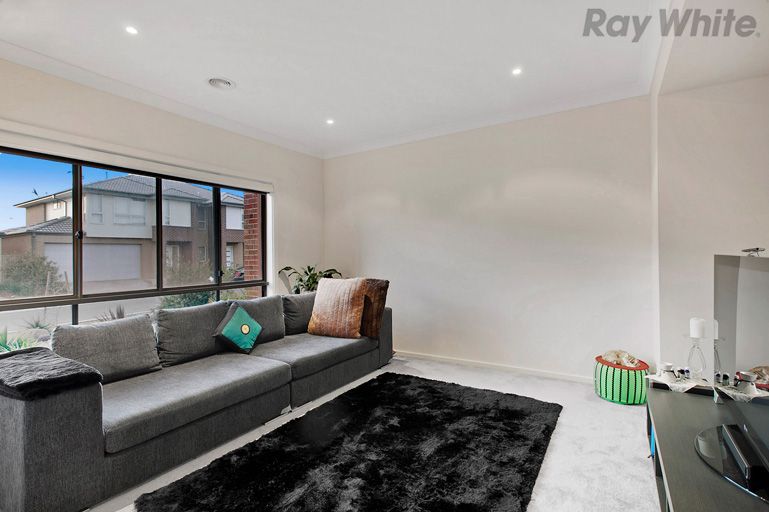 20 Eloura Circuit, Taylors Hill, VIC 3037
