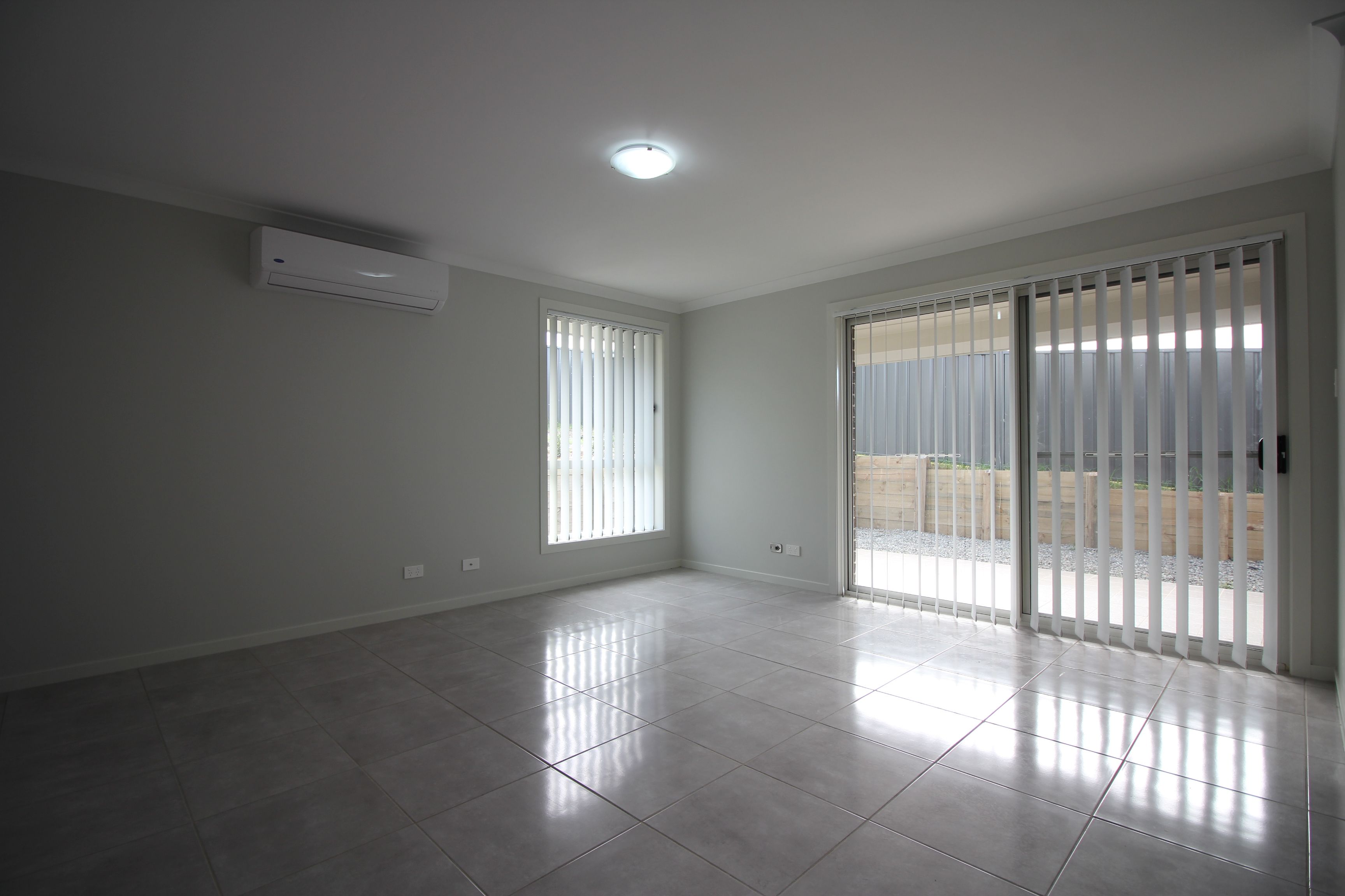 1A Creswell Street, WADALBA, NSW 2259