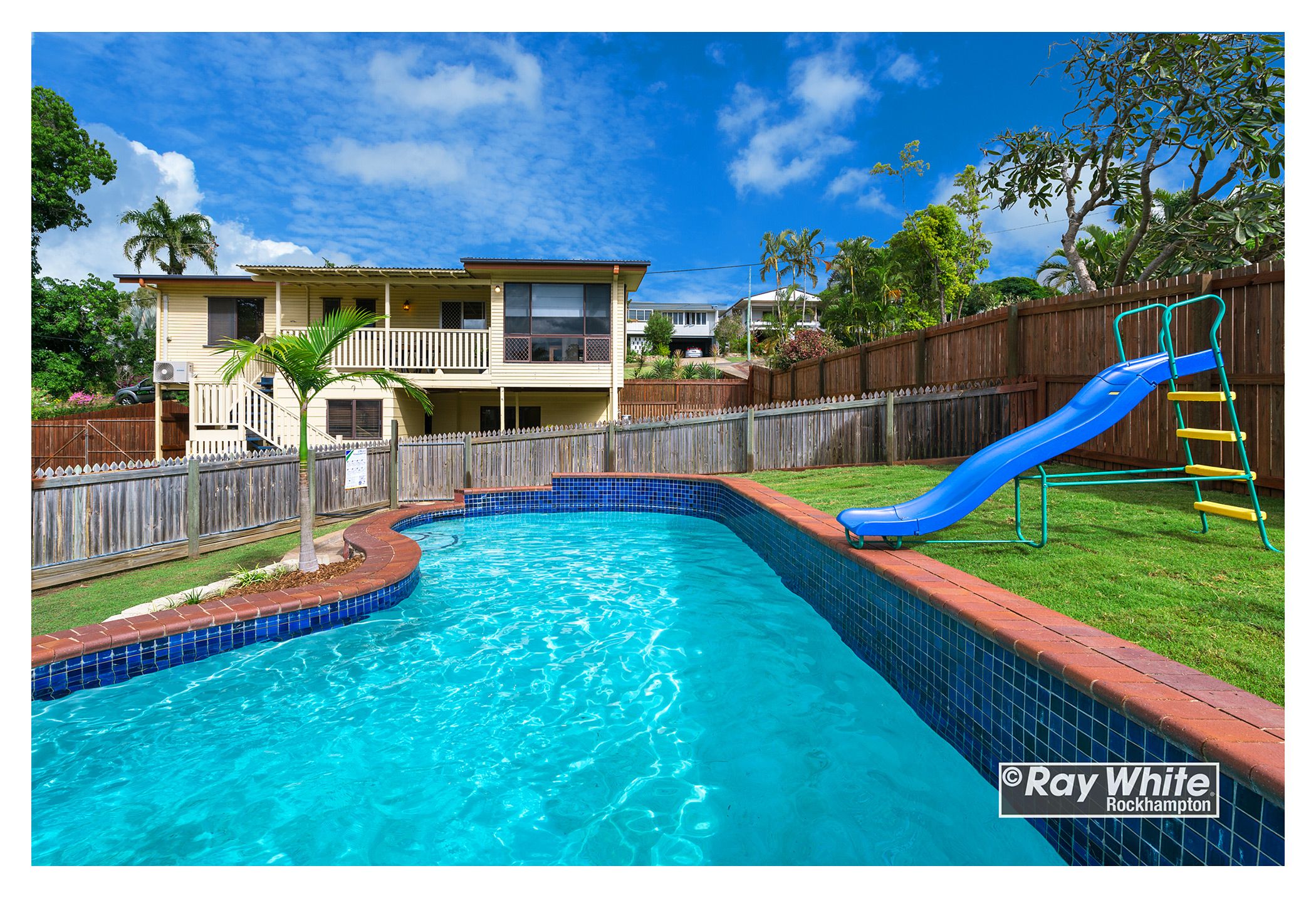 28 Queen Street, The Range QLD 4700