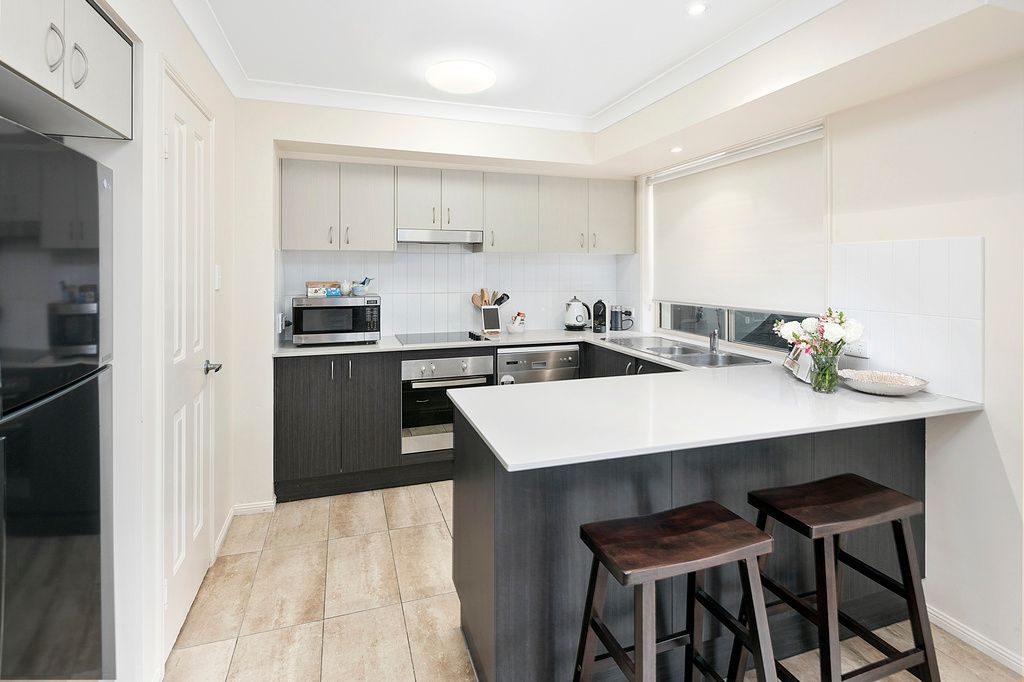 24 Tallis Street, Wakerley QLD 4154