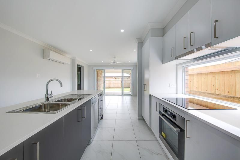 12 Mawson Street, Redbank Plains, QLD 4301