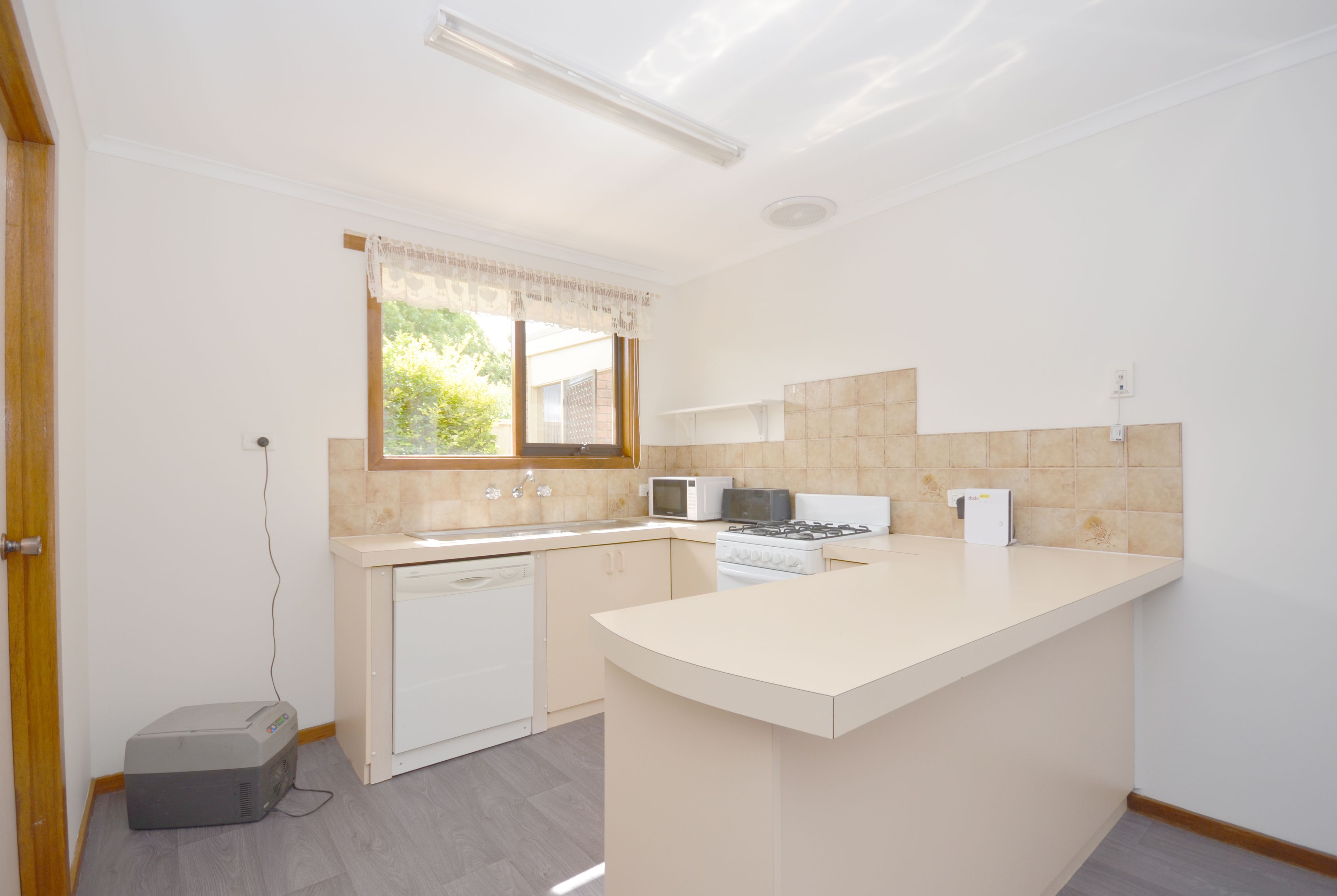 2/104 Vickers Street, Sebastopol, VIC 3356