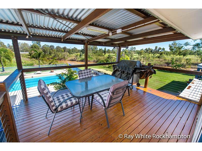 17 Werner Street, Park Avenue, QLD 4701