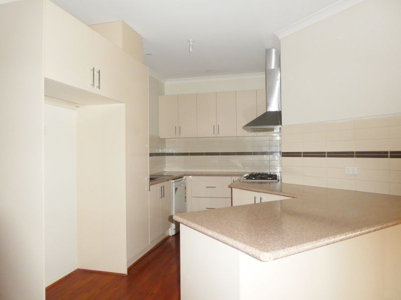 1/16 Sedgwick Court, Lynbrook, VIC 3975