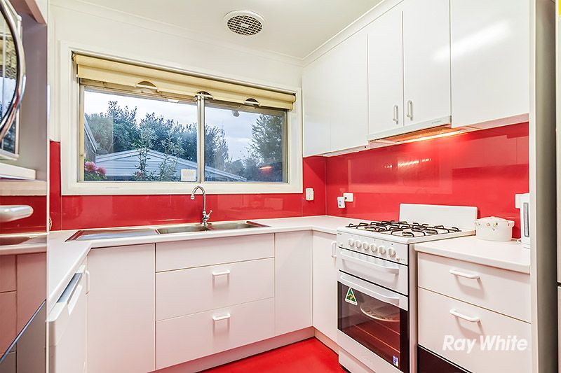 5 Lurline Street, Cranbourne, VIC 3977