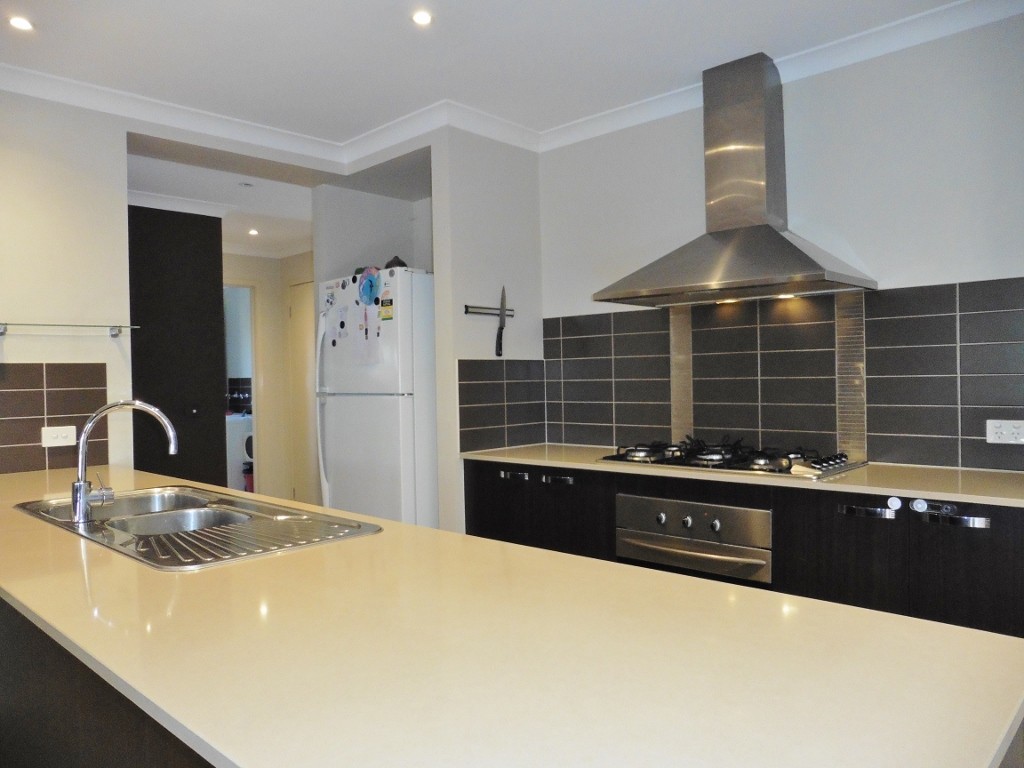 21 Caribbean Pine Court, Lyndhurst, VIC 3975