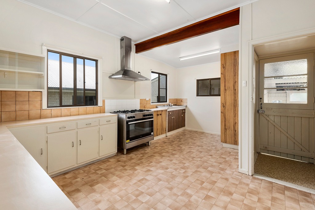 8 Goode Street, Newtown, QLD 4350