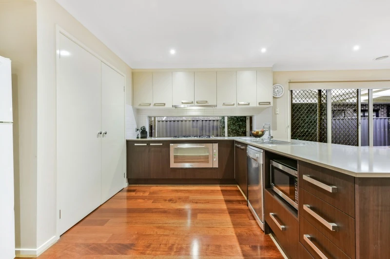 17 Toorongo Circuit, Truganina, VIC 3029