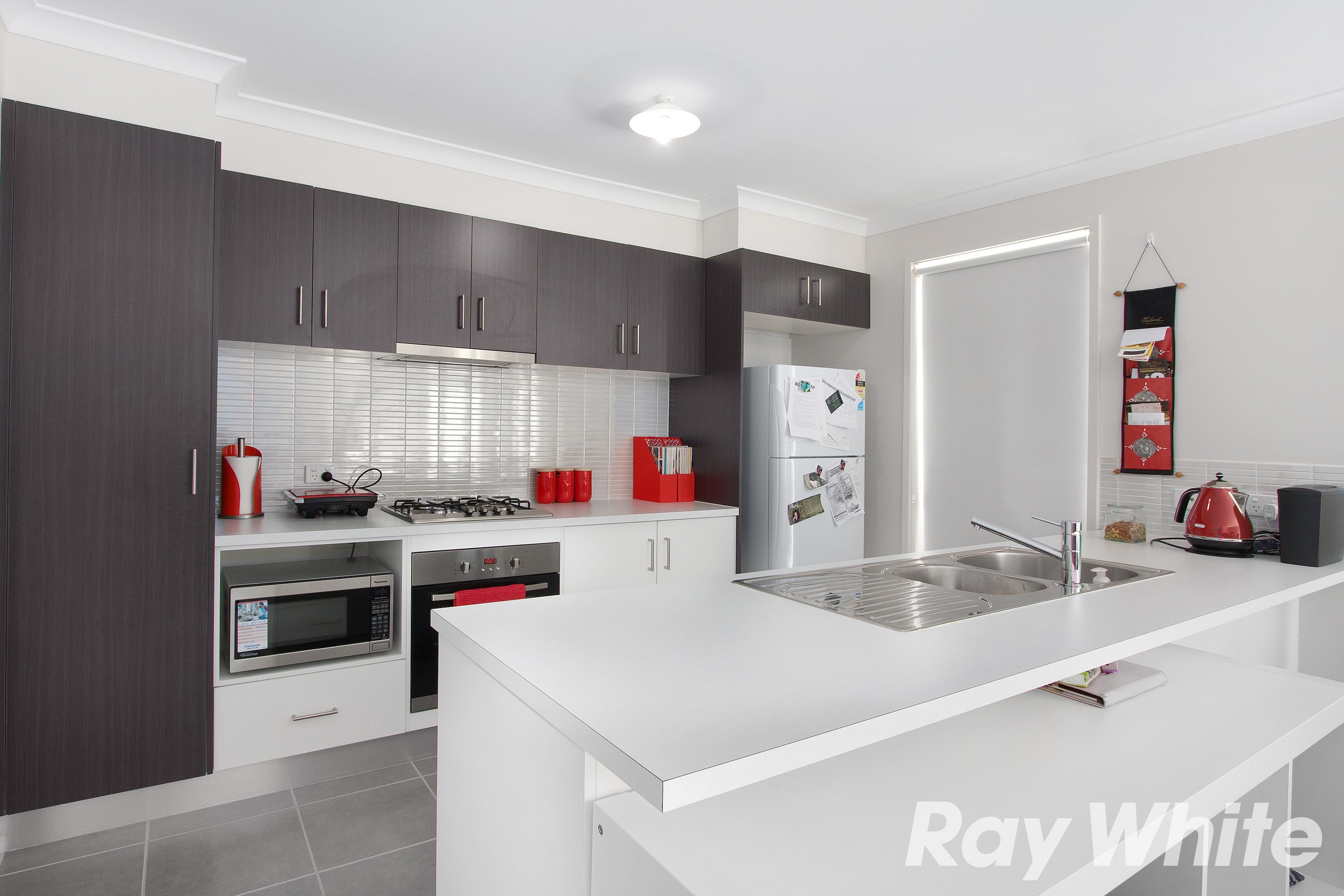 1B Guest Road, Pakenham, VIC 3810