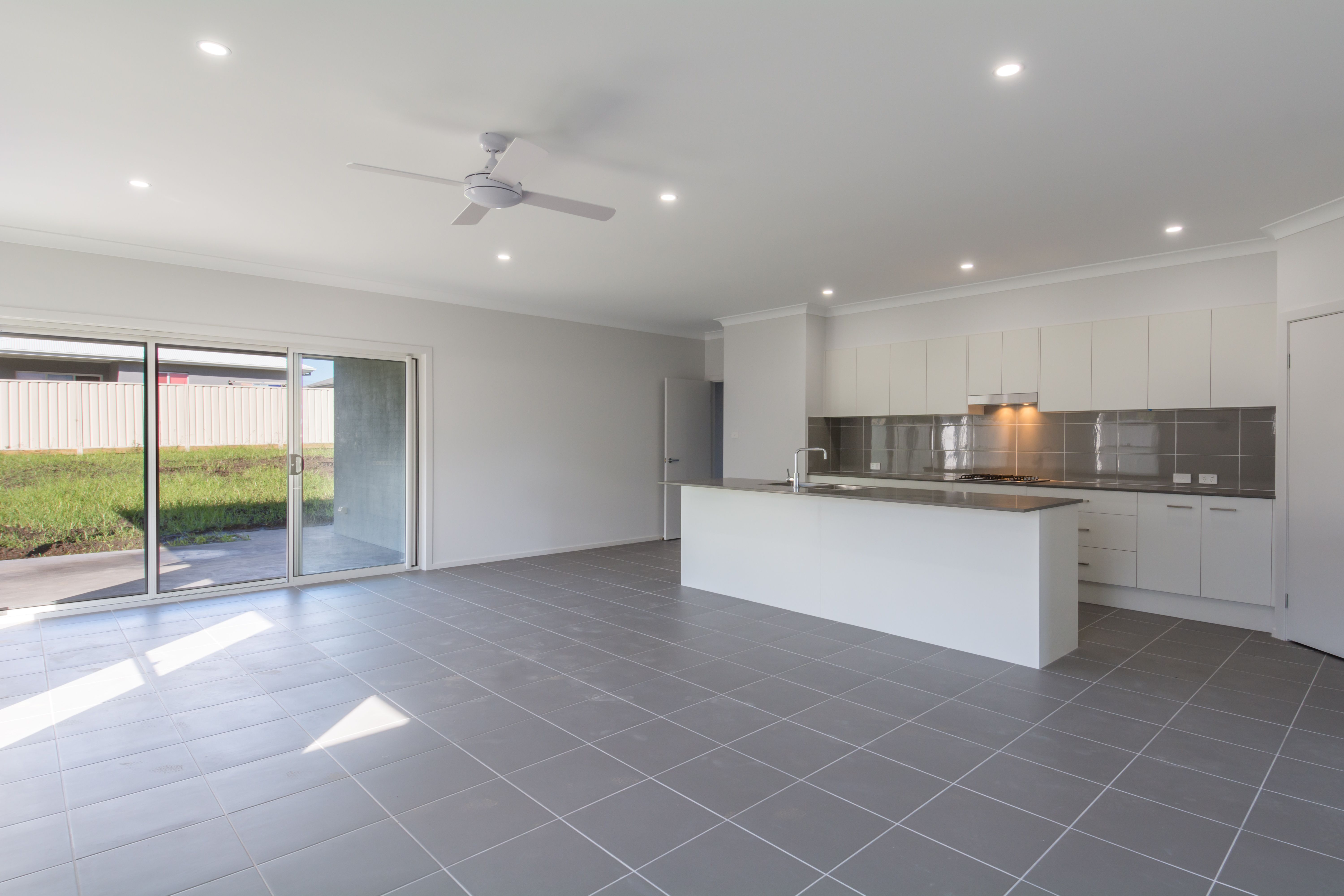 8 Alata Crescent