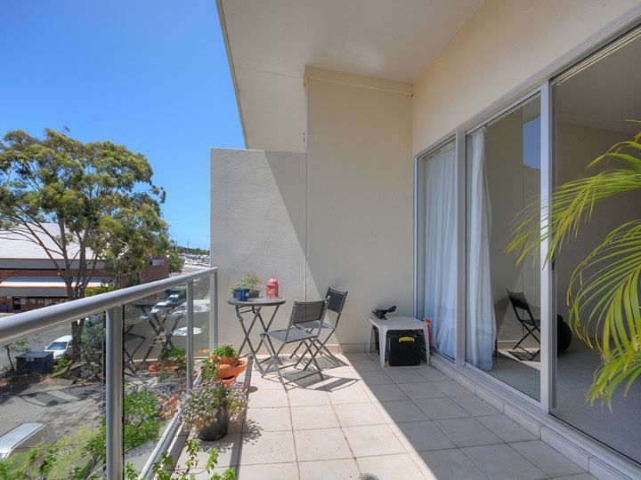 5 Carey Lane, Southport, QLD 4215
