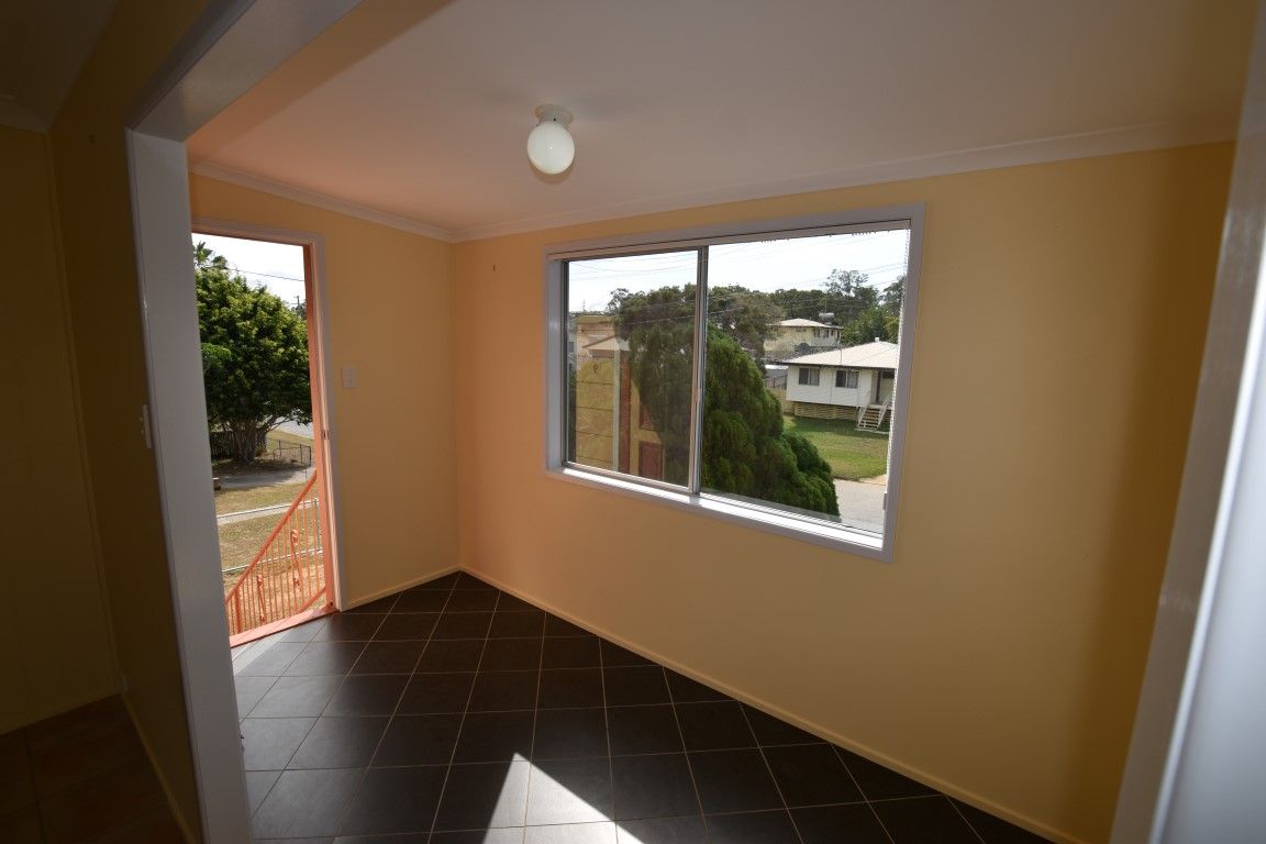 9 Angler Street, Toolooa, QLD 4680