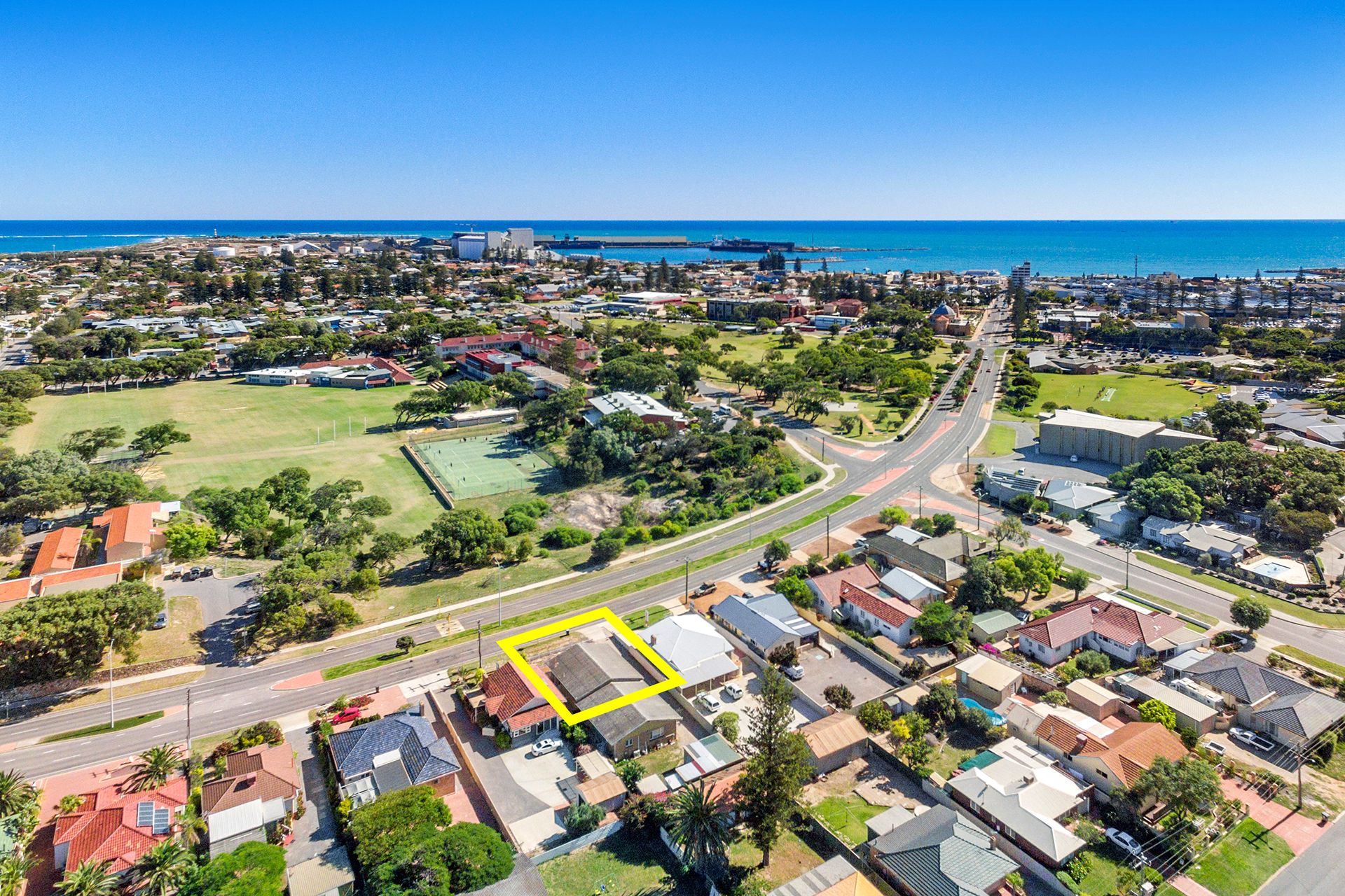 121A Cathedral Avenue, Geraldton, WA 6530