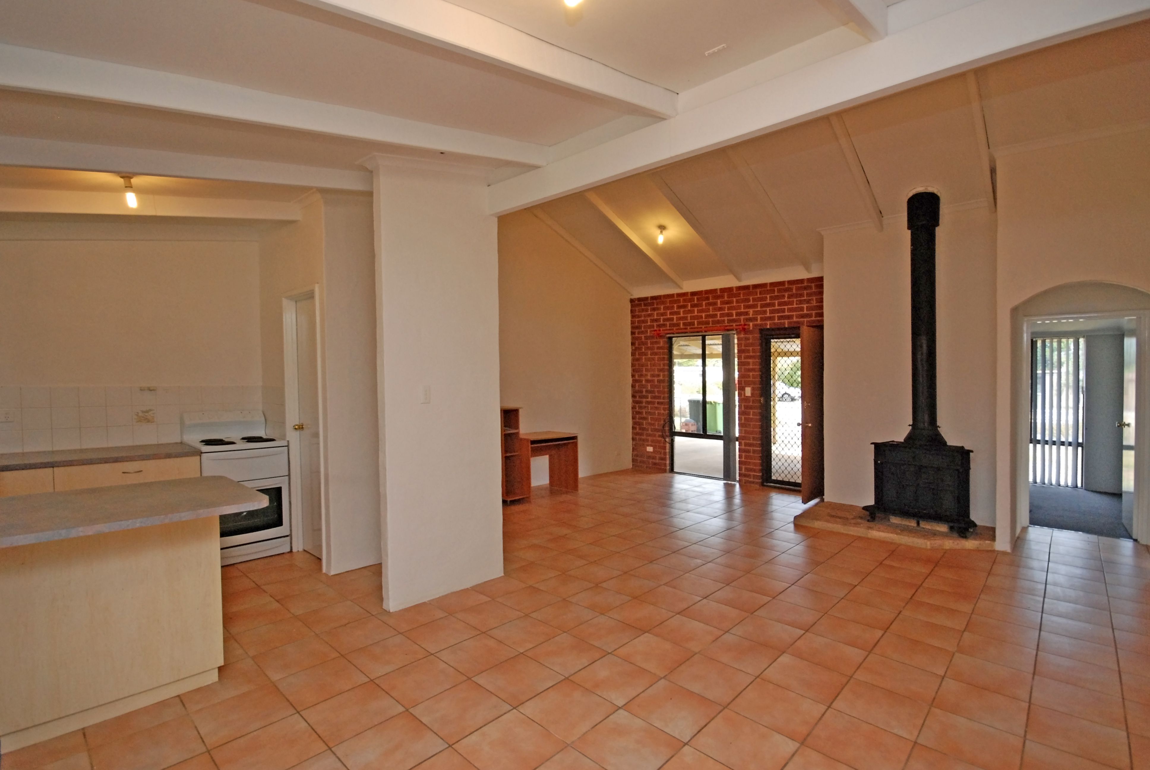 6B Hasting Street, Jurien Bay, WA 6516
