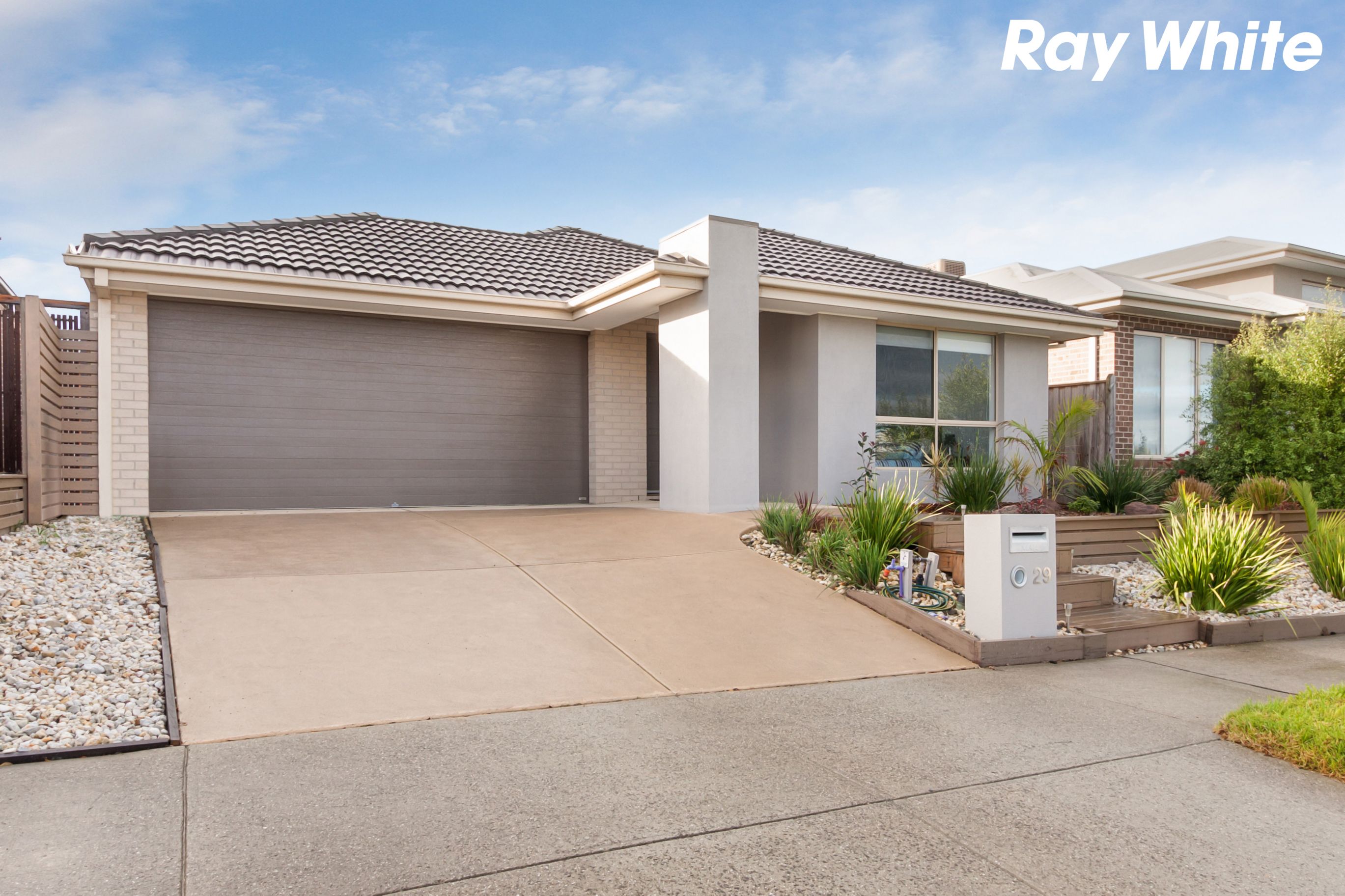 29 Clarendon Street, Pakenham, VIC 3810