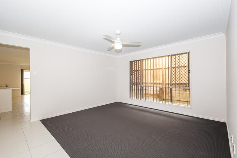 10 Barrow Street, Springfield Lakes, QLD 4300