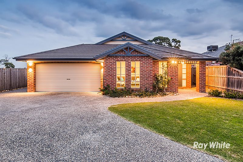 13 Tea Tree Court, Lyndhurst VIC 3975
