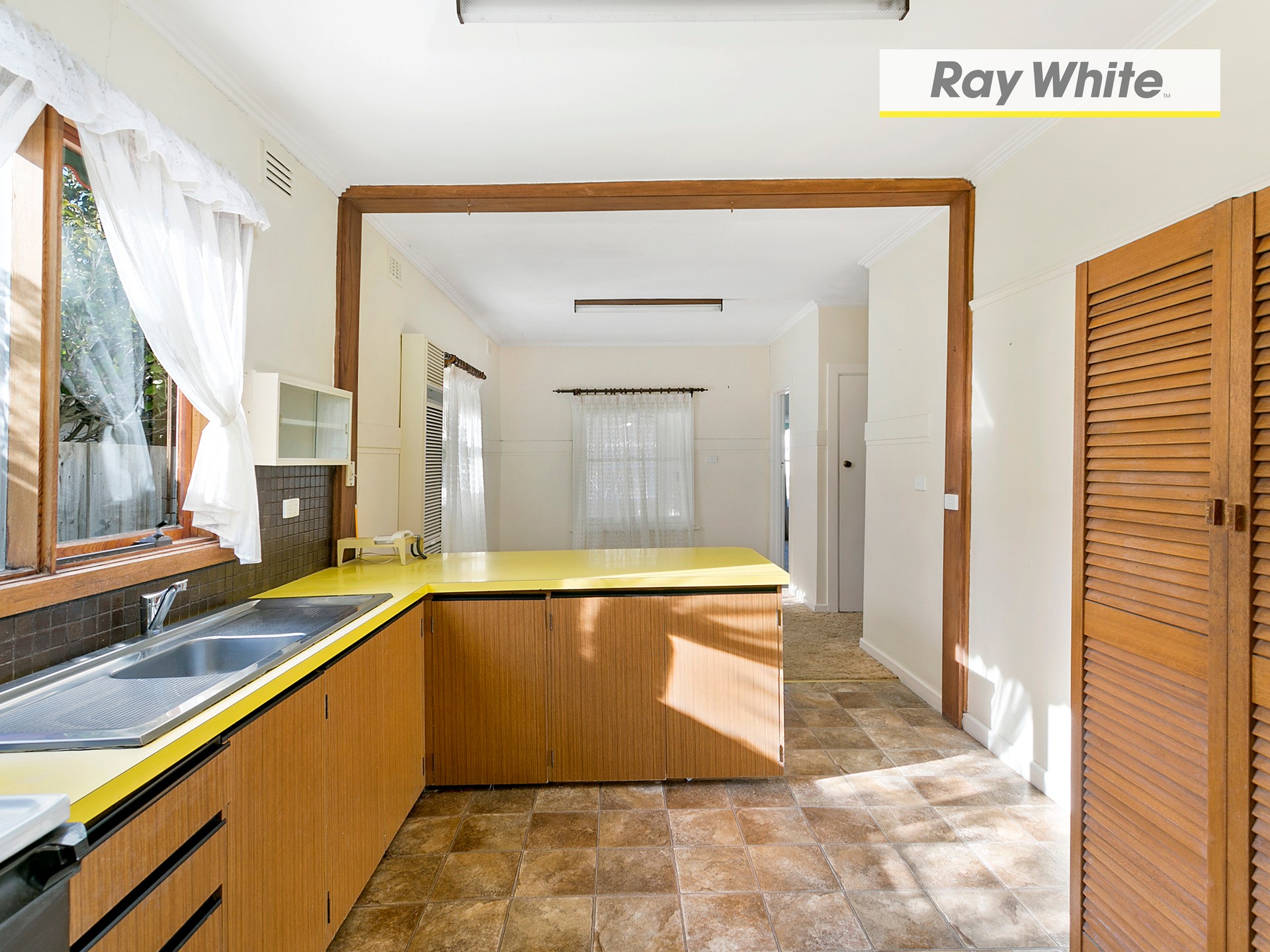 30 Fourth Avenue, Rosebud, VIC 3939