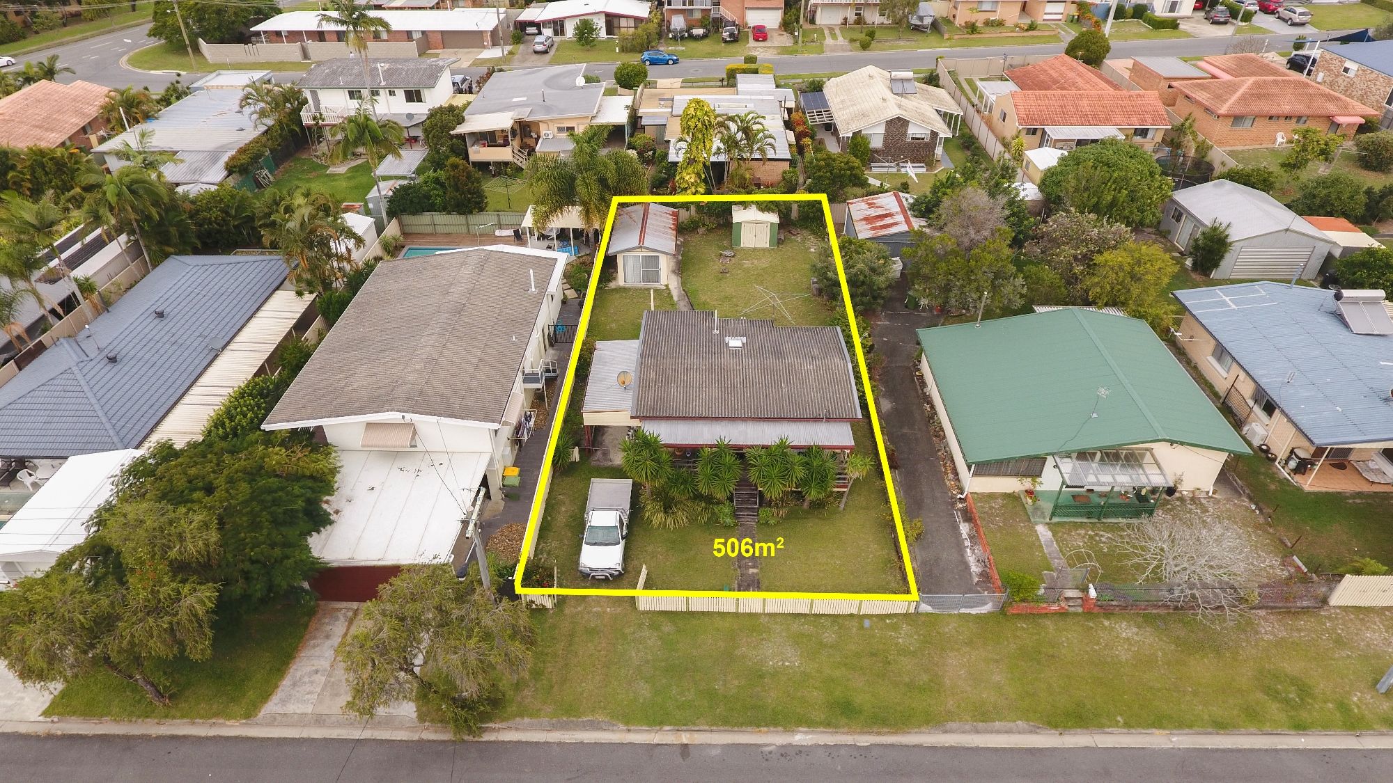 10 Plover Avenue, Paradise Point, QLD 4216