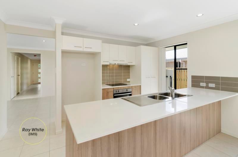 34 Vista Crescent, Pimpama, QLD 4209