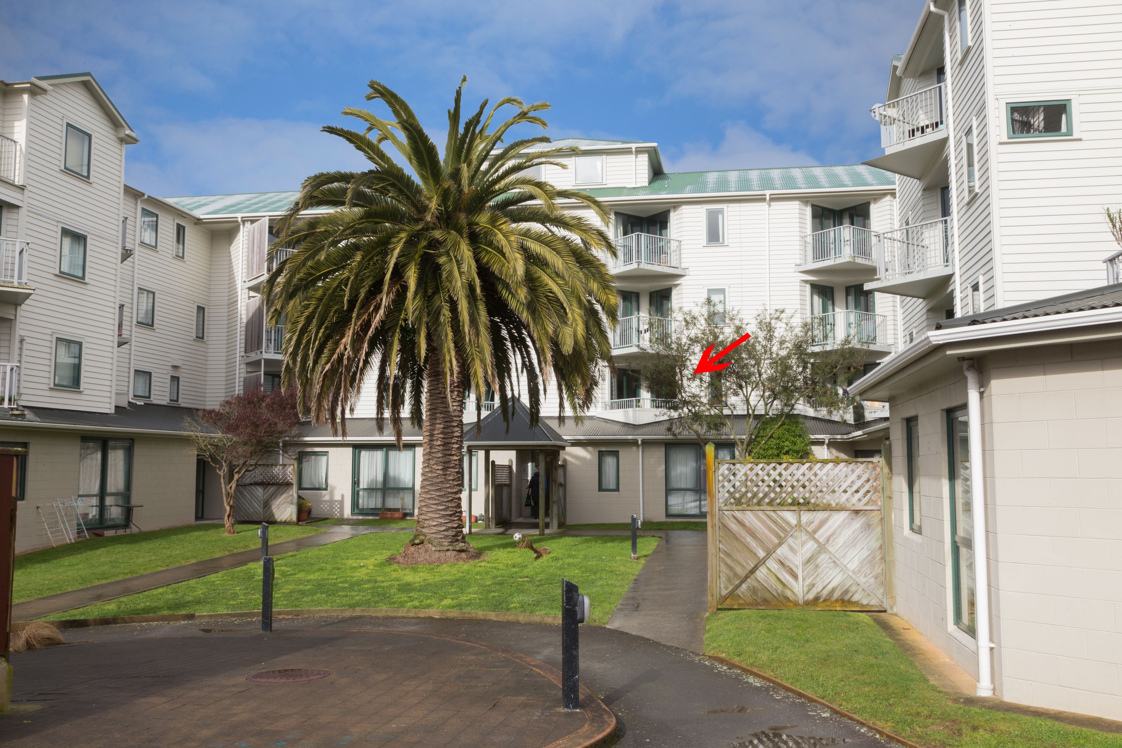 B9/13 Palm Grove, Berhampore, Wellington City