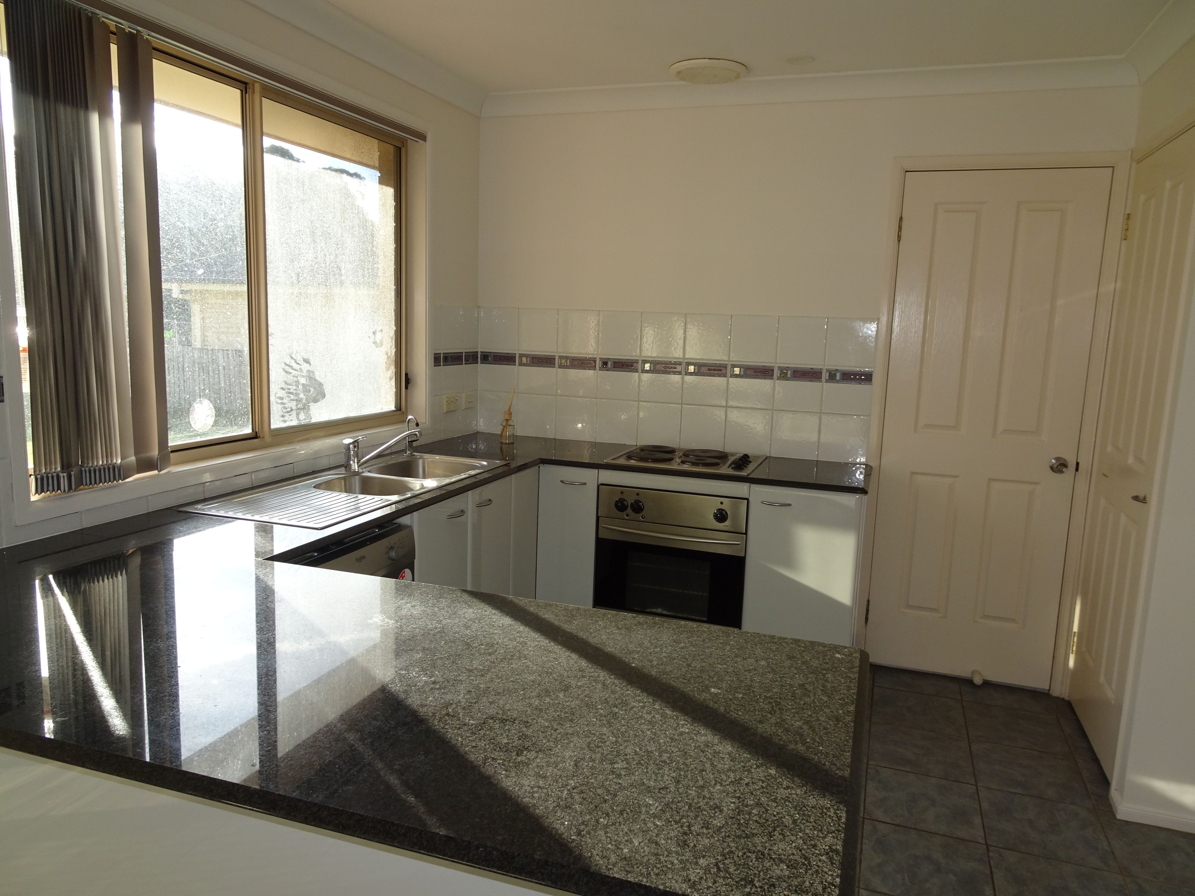 3 Lightwood Drive, West Nowra, NSW 2541