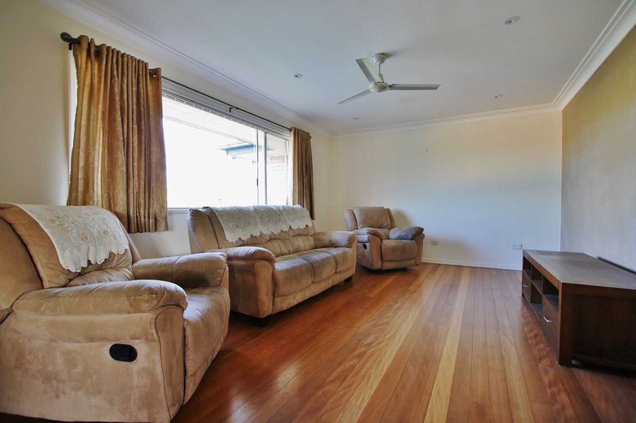 30 Valentia Street, Mansfield, QLD 4122