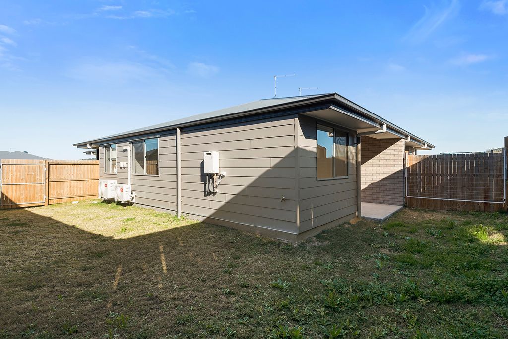 2/19 Cardamon Crescent, Glenvale, QLD 4350