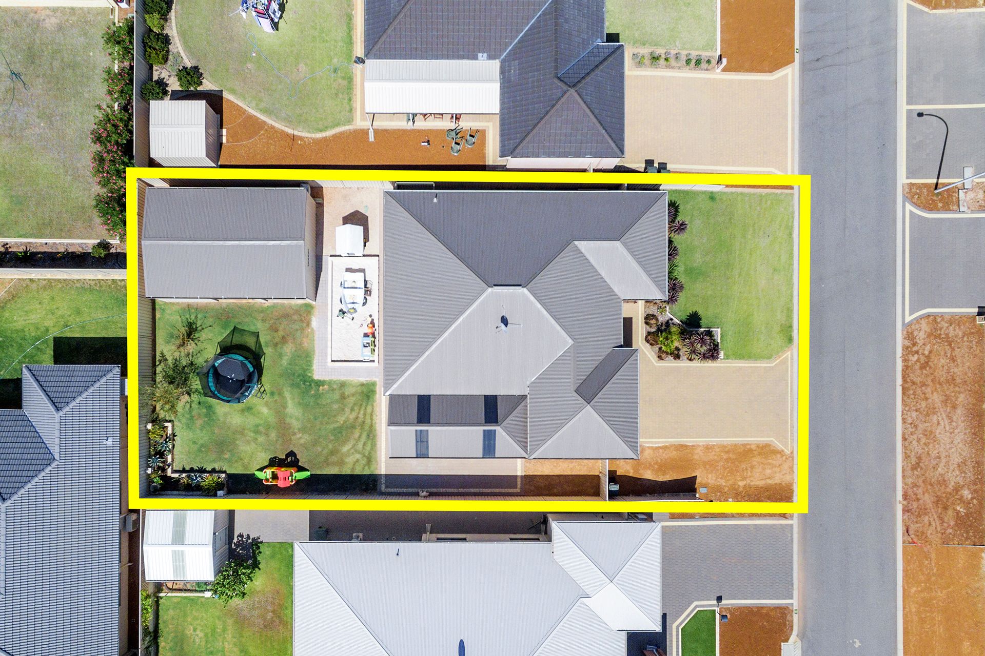 6 Mandalay Loop, Wandina, WA 6530