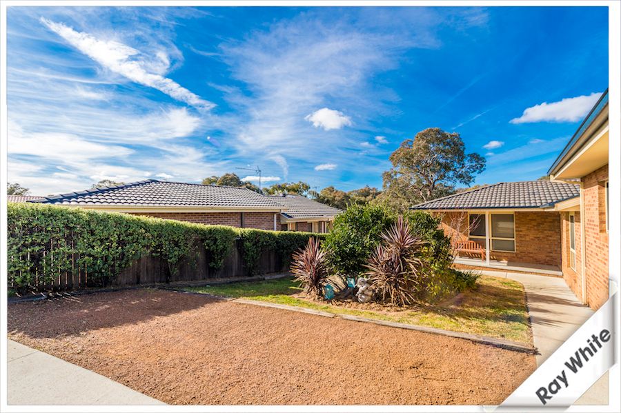 14 Binaburra Place, Karabar, NSW 2620