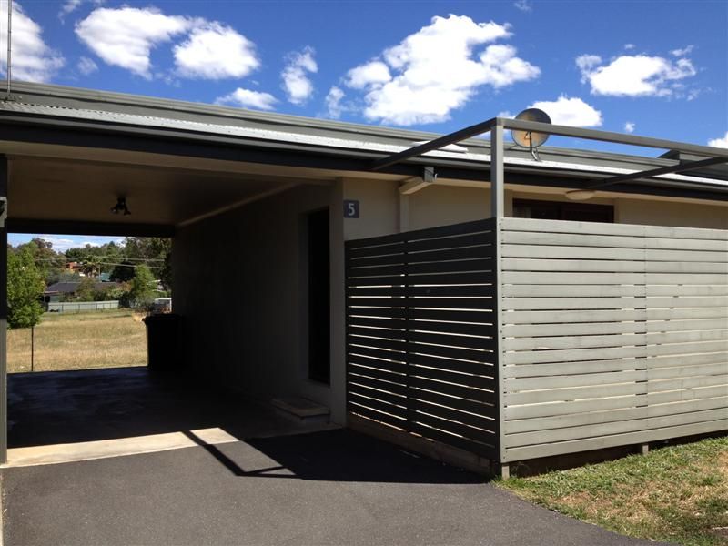 Unit 5/176 Capper Street, Tumut, NSW 2720