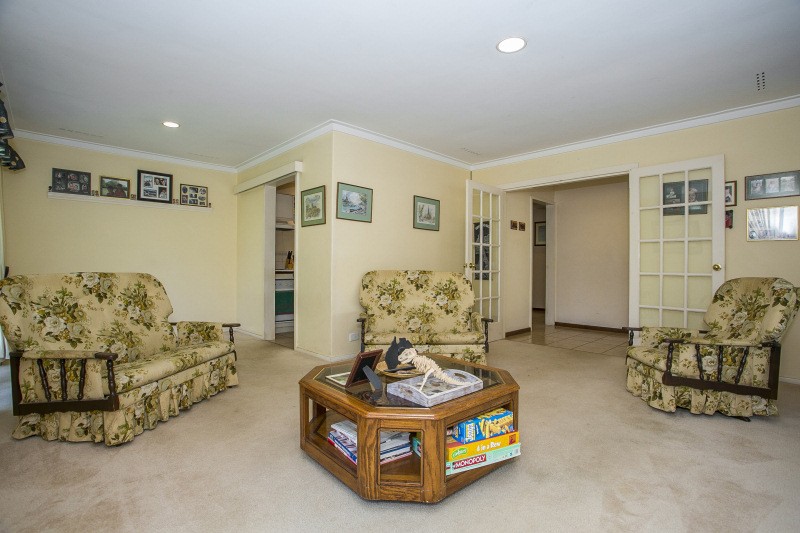 4 Vernallan Way, Lesmurdie, WA 6076