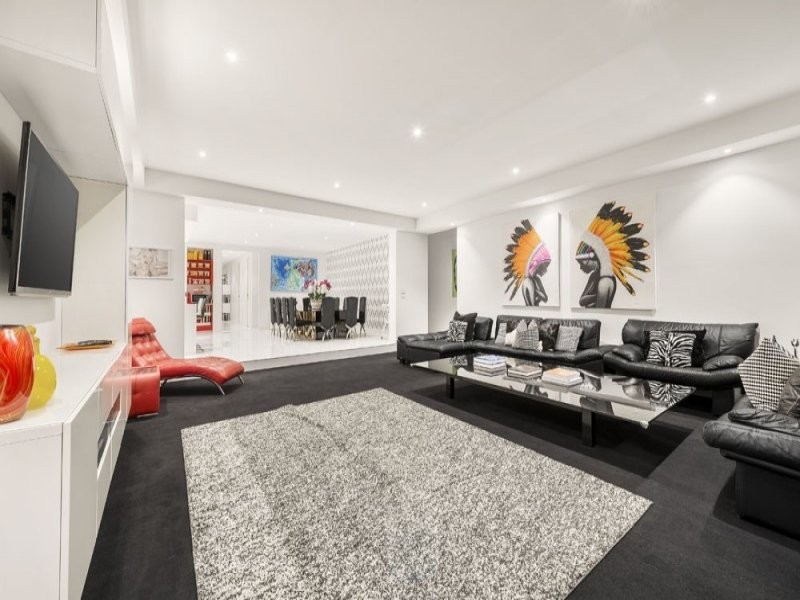 113 Purinuan Road, Reservoir, VIC 3073