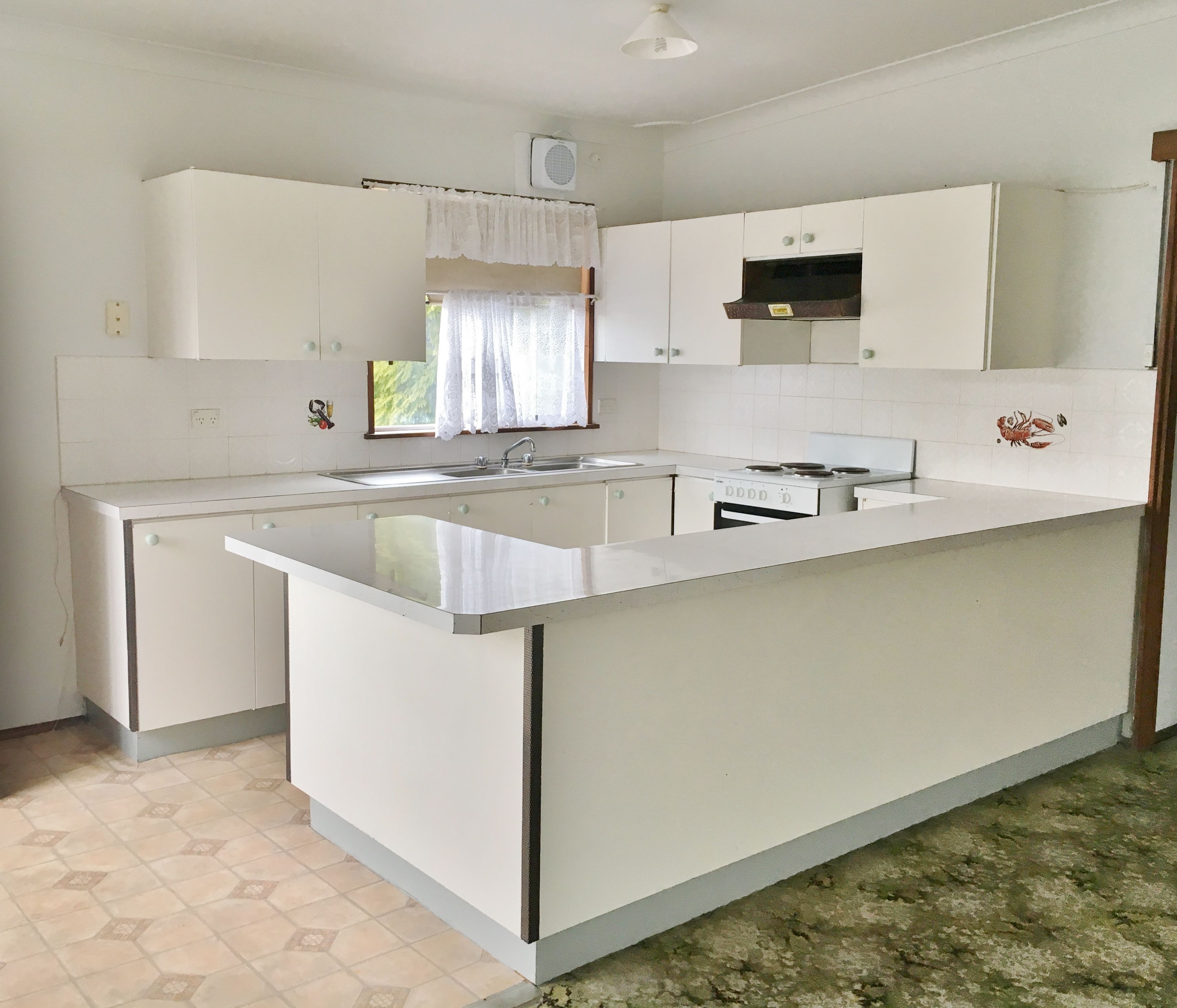 12a Kewalo Avenue, Budgewoi, NSW 2262