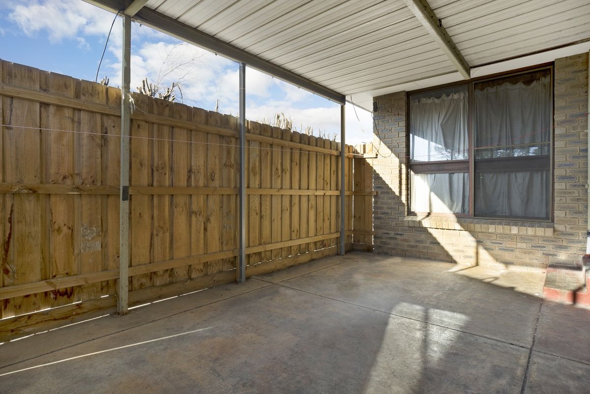 1/10 Cambridge Crescent, Werribee, VIC 3030