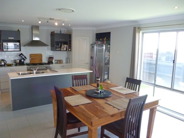1 Mahonia Lane, Mountain Creek, QLD 4557