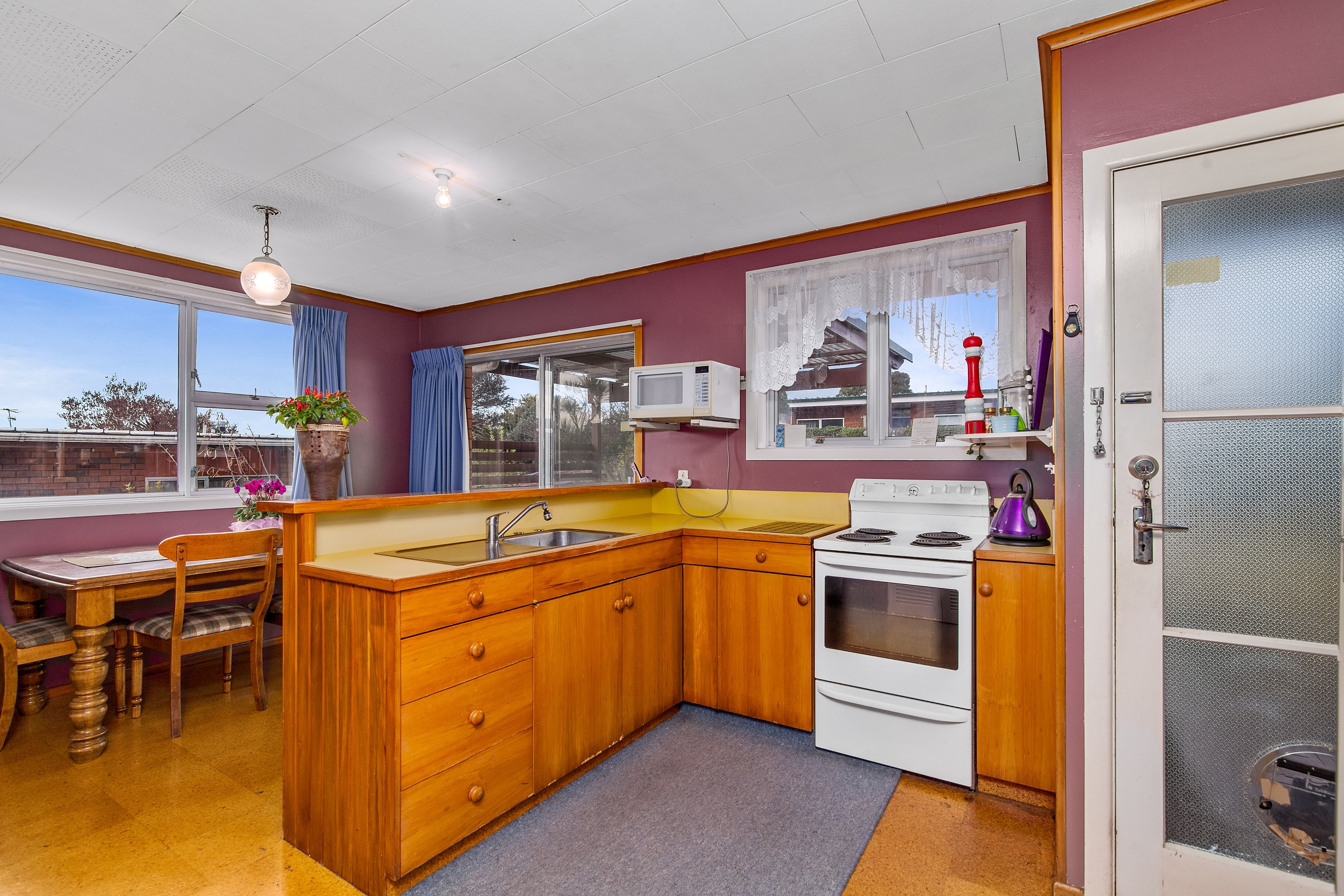 2 Neri Crescent, Pomare, Bay of Plenty