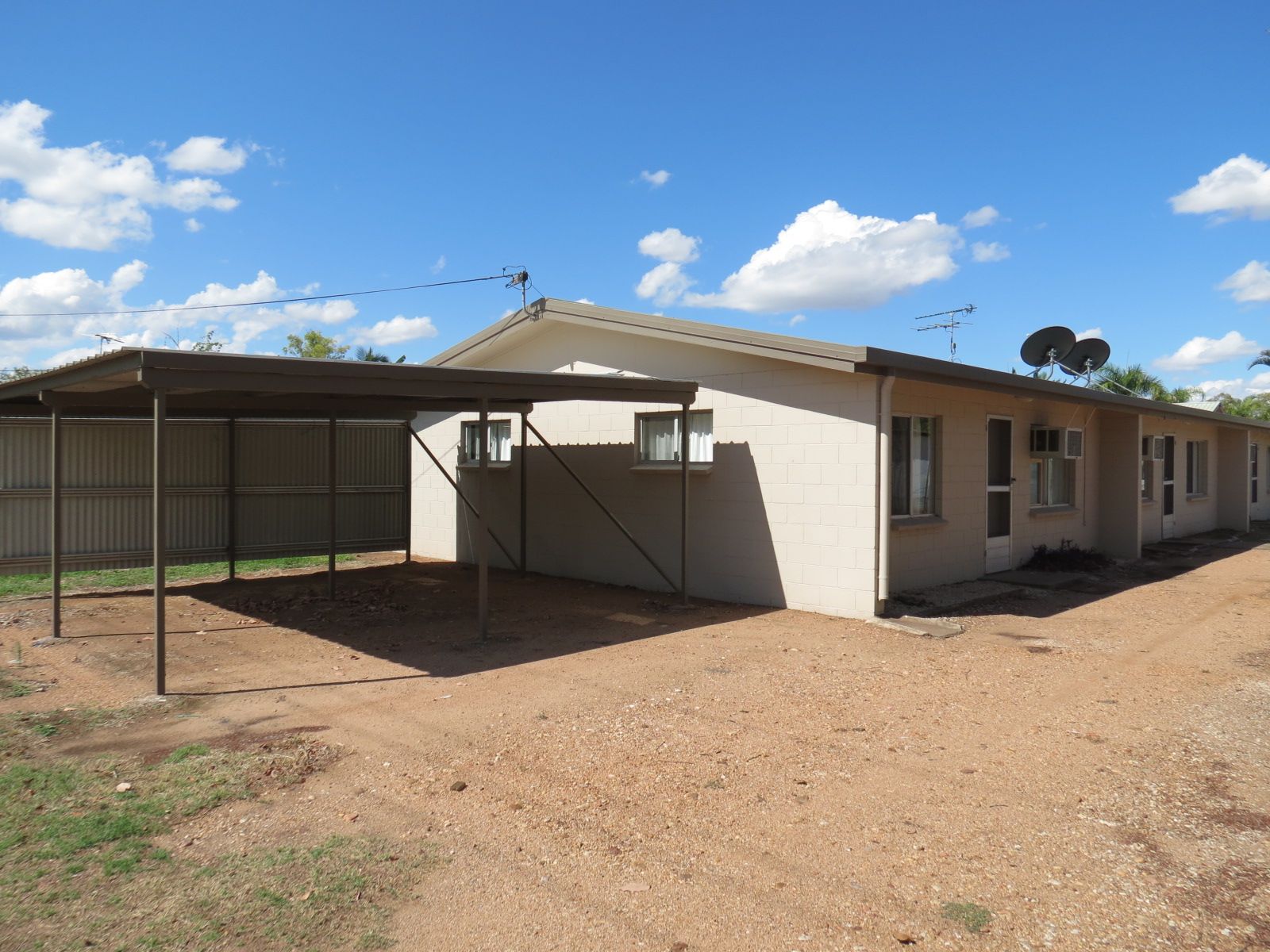38 Baker Street, Emerald QLD 4720