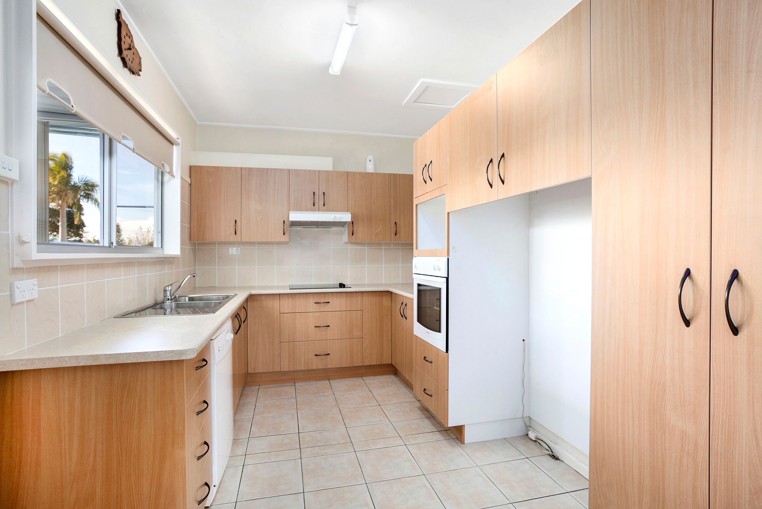 4 McCool Street, Warilla, NSW 2528