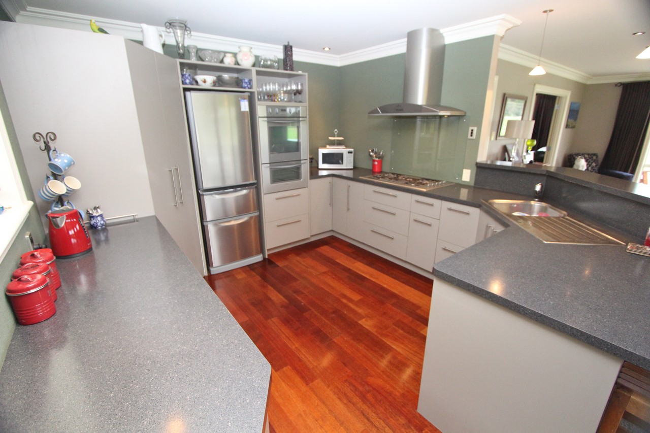 225 Mill Road North, Myross Bush, Invercargill