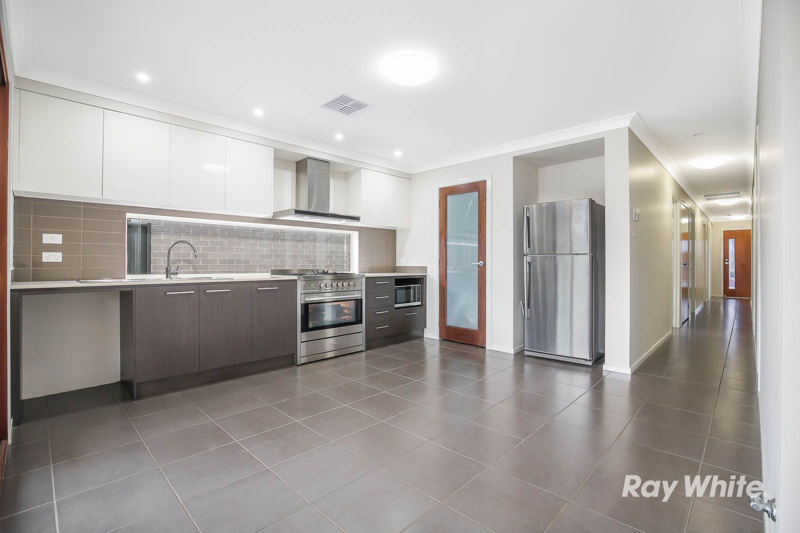 67 Rafter Parade, Ropes Crossing, NSW 2760