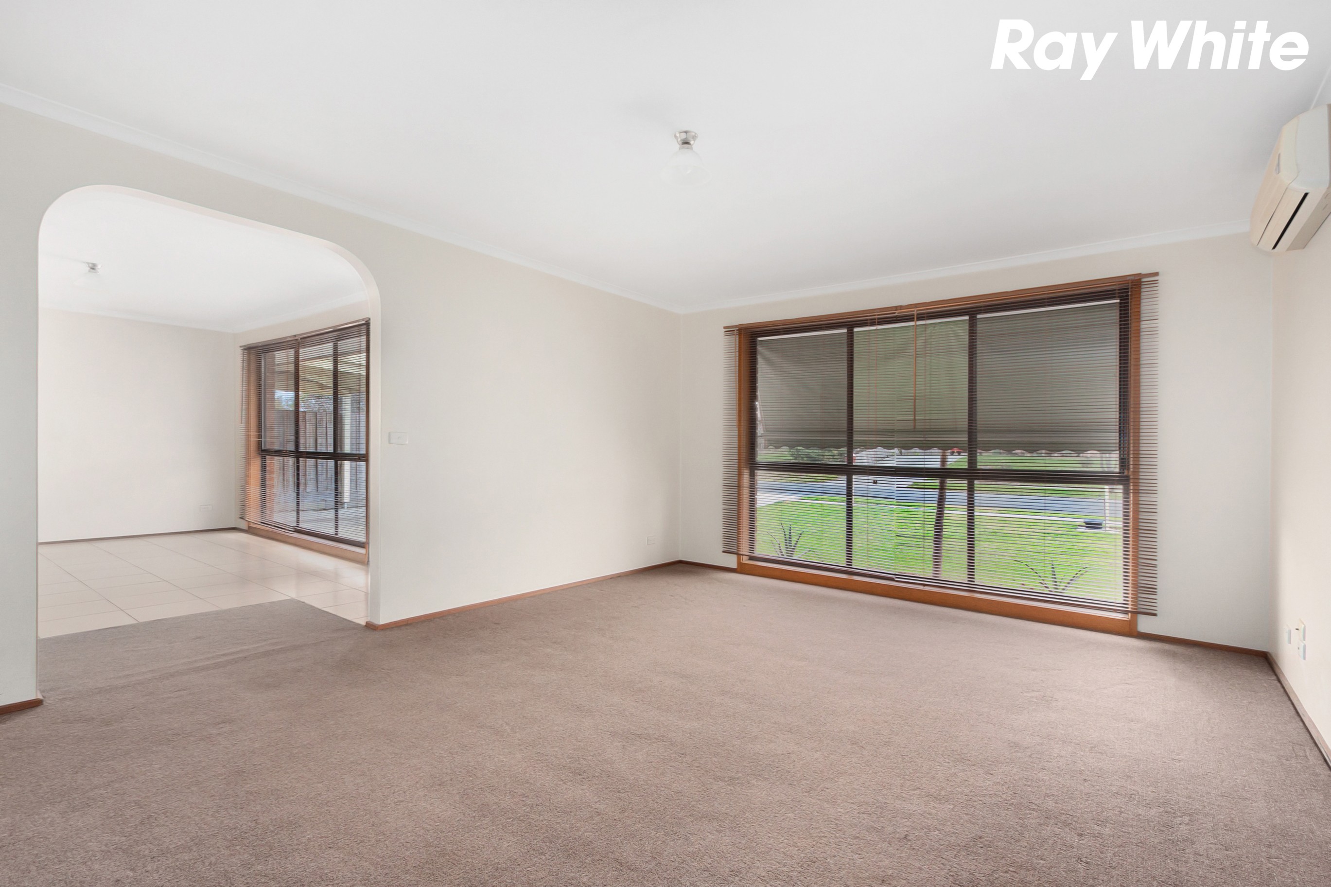 13 Bluegrass Crescent, Pakenham, VIC 3810