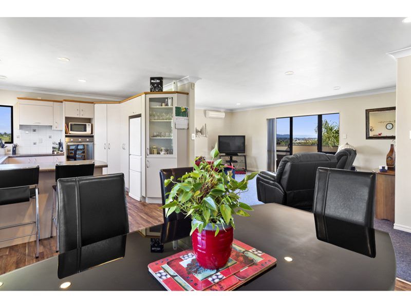 5 PHILOMEL Crest, Welcome Bay, Tauranga City