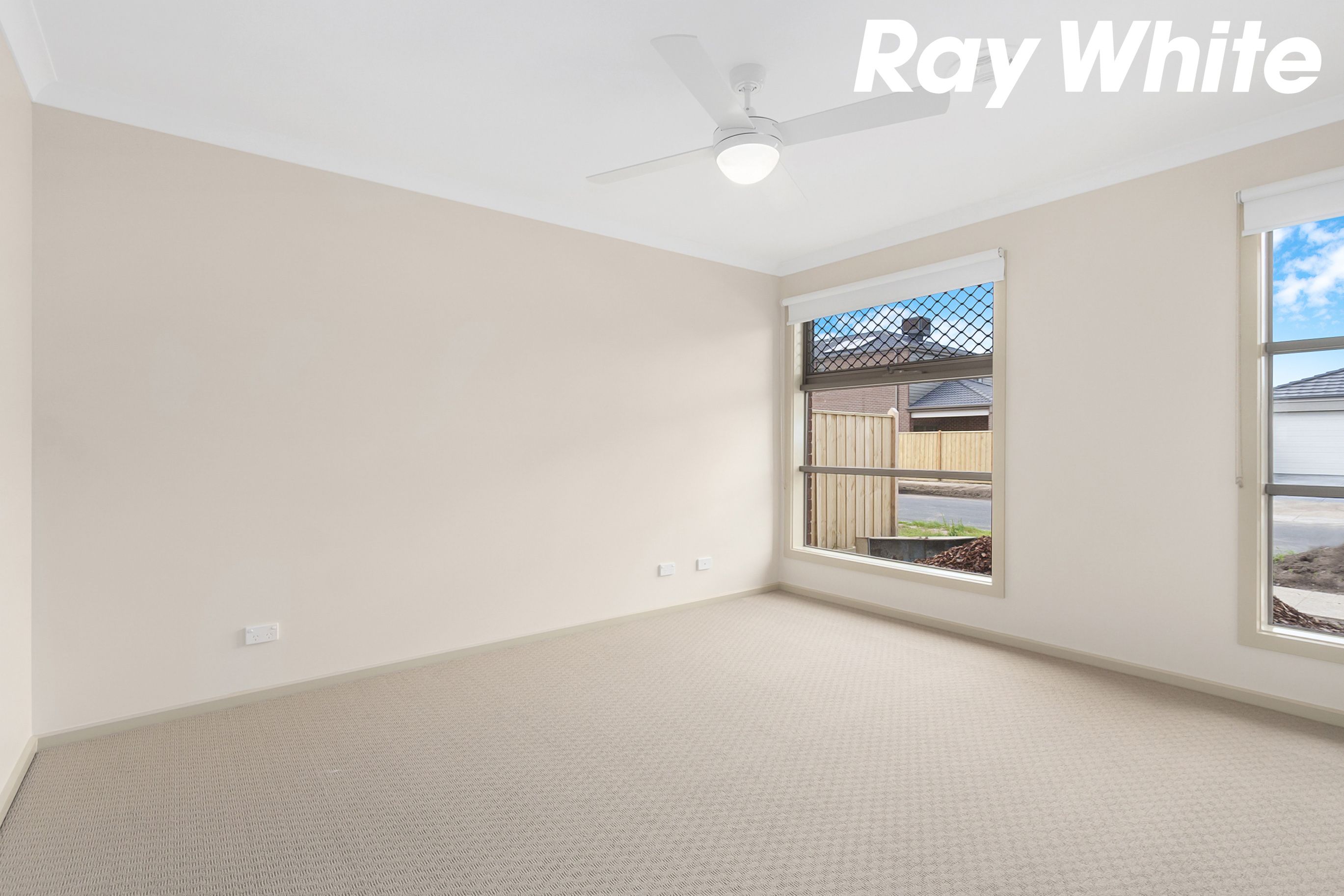 33 Naomi Street, Pakenham, VIC 3810