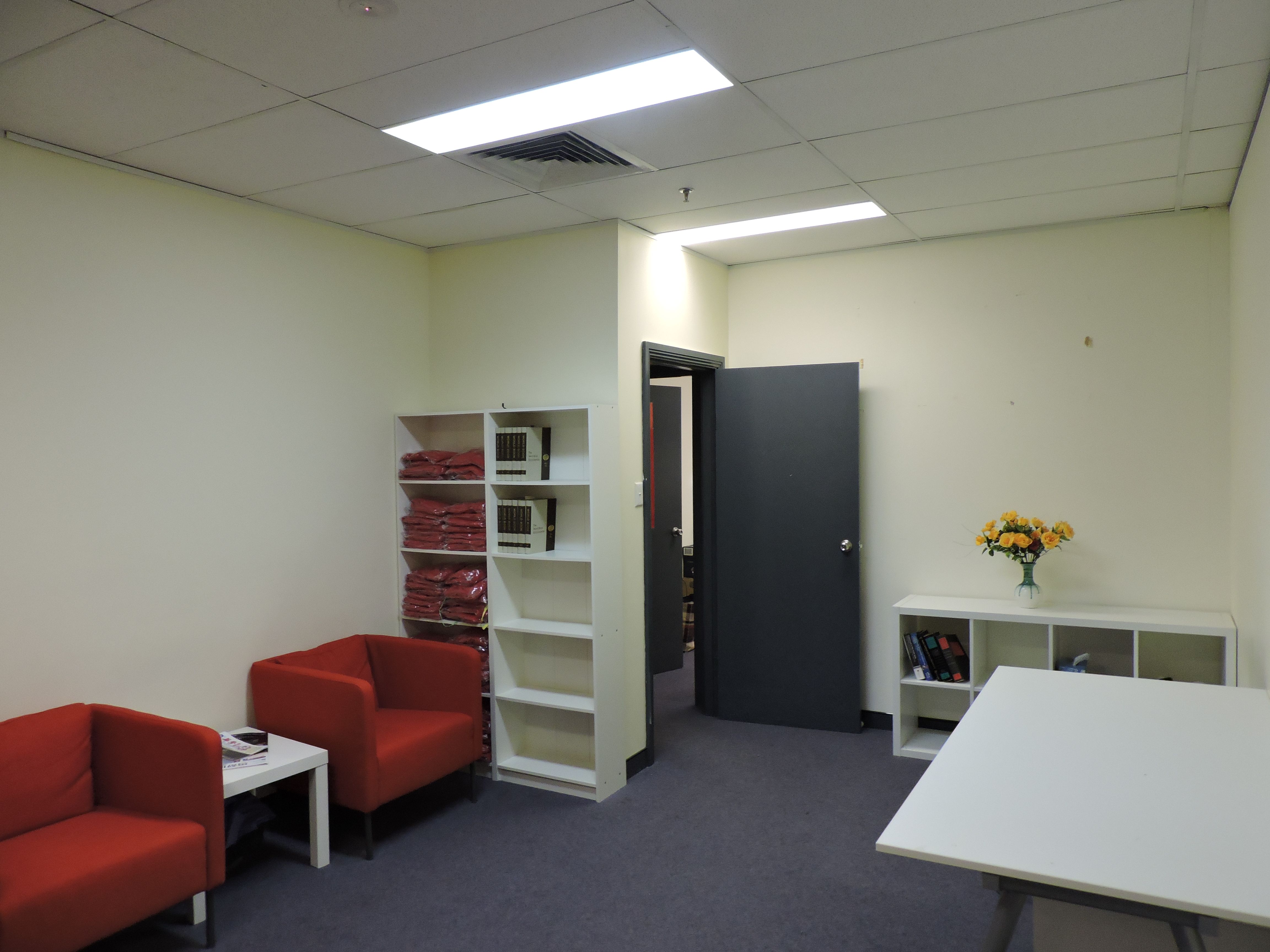 8/145 Forest Road, Hurstville, NSW 2220