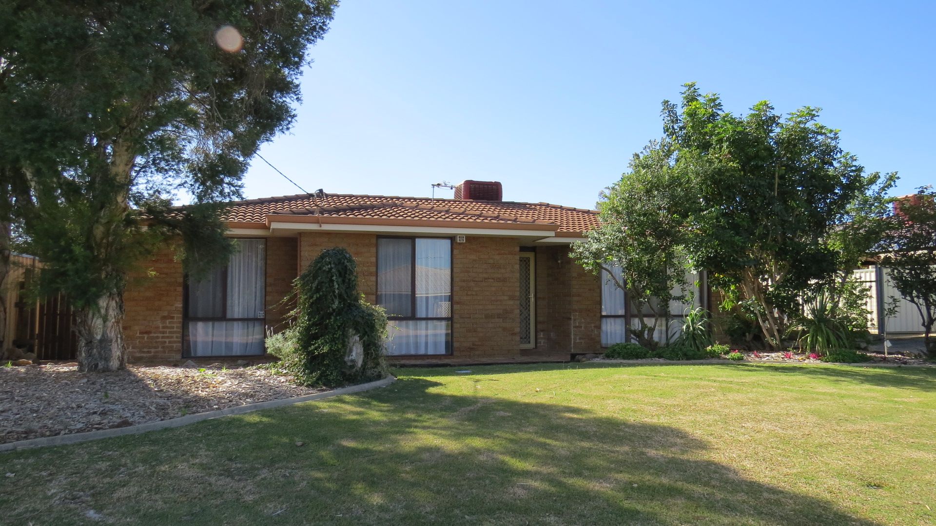 15 Norton Road, High Wycombe, WA 6057
