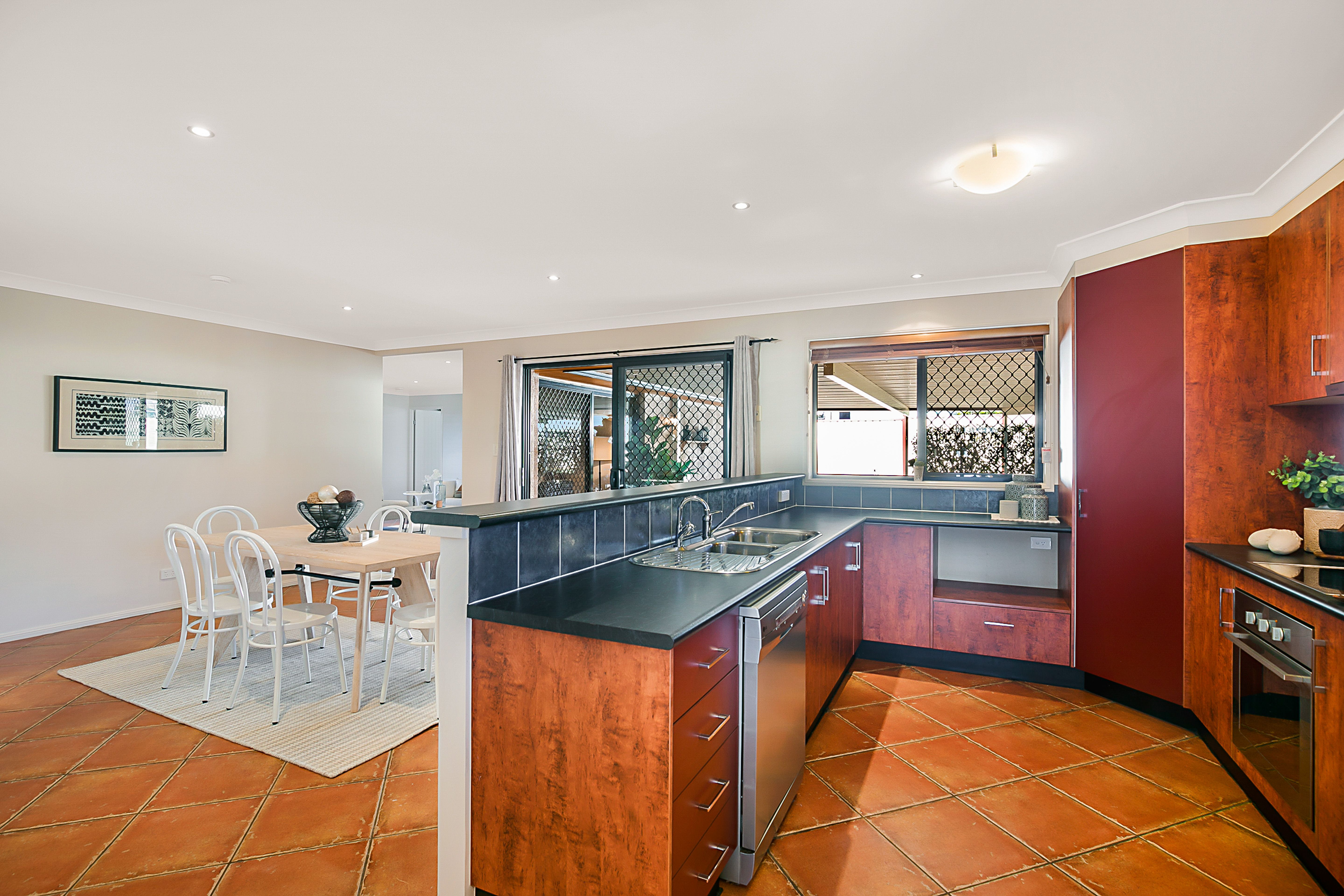 9 Kurrajong Court, Meringandan West, QLD 4352